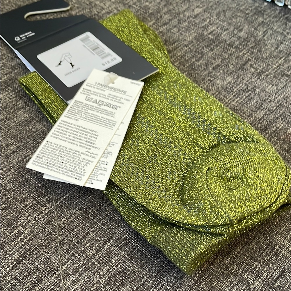 GAP Green Crew Socks - Picture 8 of 10